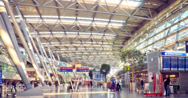 Connected Aviation: How IoT and Digital Transformation Power Smart Airports